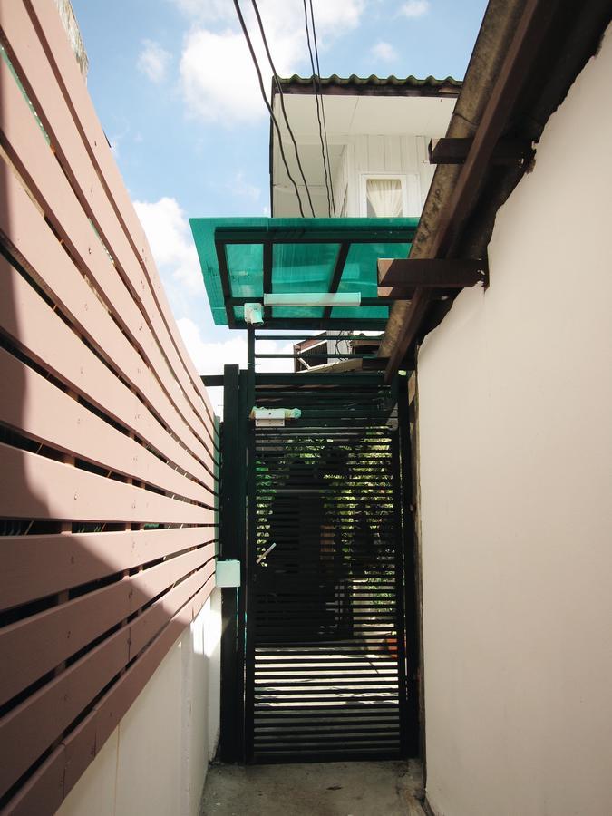 バンコク都 Baan Nai Trokホステル エクステリア 写真